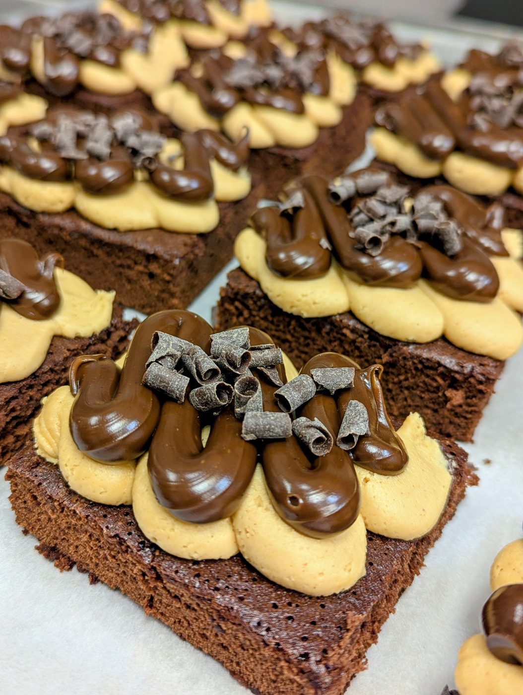Buckeye brownies with peanut butter and chocolate
